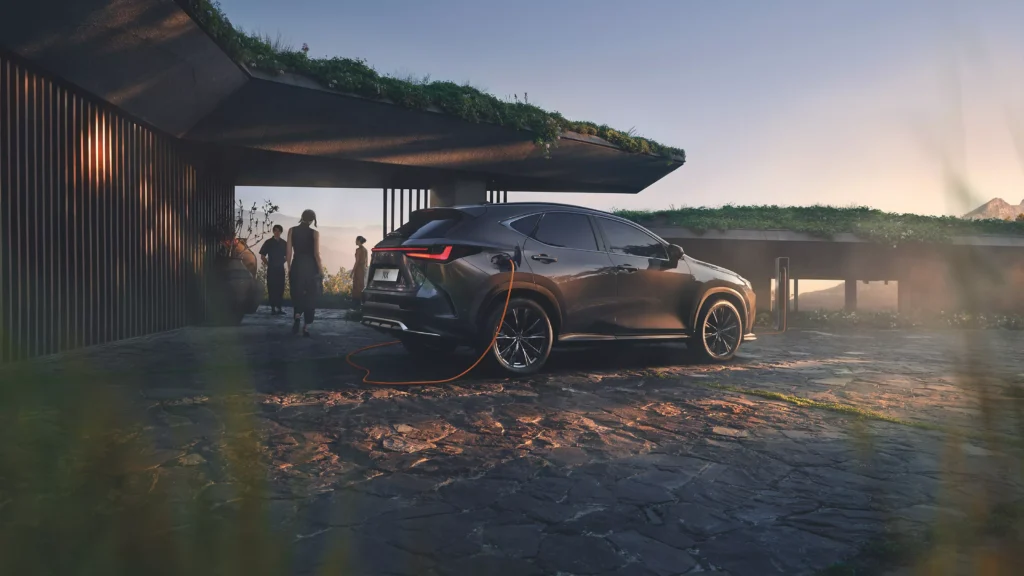 Nuova Lexus NX a Torino 1 Nuova Lexus NX a Torino