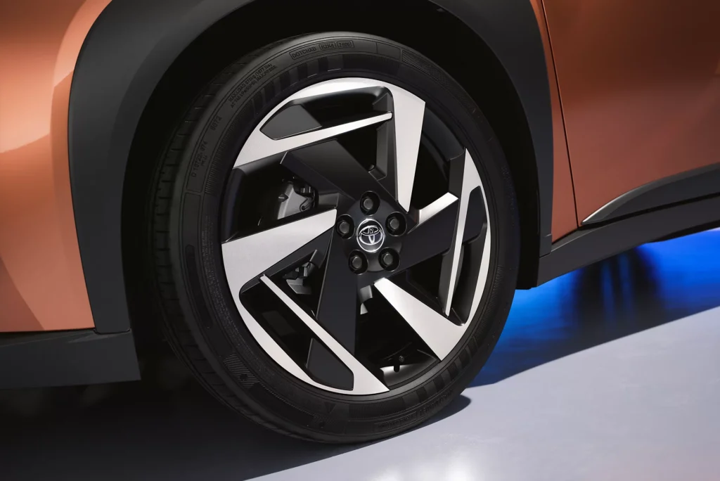 Nuova toyota aygo x tornio 5