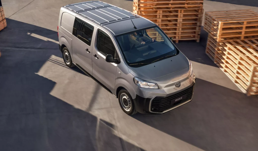 TOYOTA PROACE ACTIVE o COMFORT