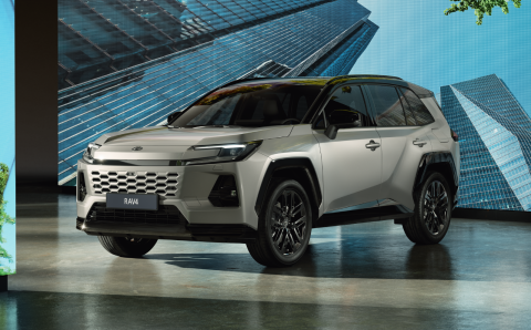 Nuovo RAV4, La leggenda ritorna.
